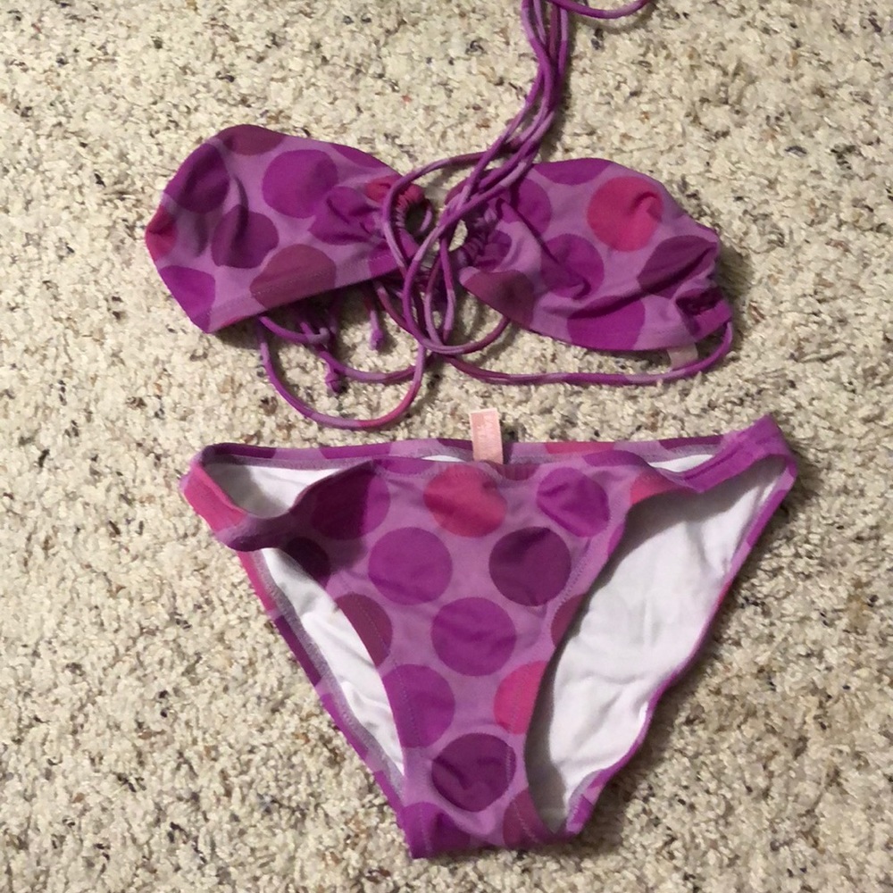 Victoria’s Secret bikini